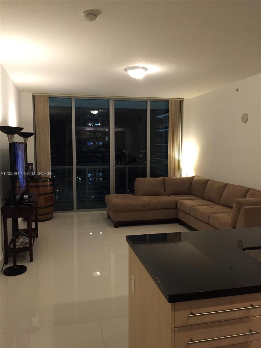 AXIS ON BRICKELL II CONDO - Residential