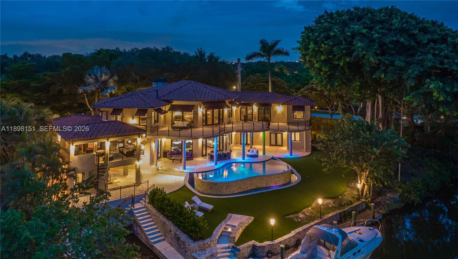 C GABLES RIVIERA SEC 12 - Residential