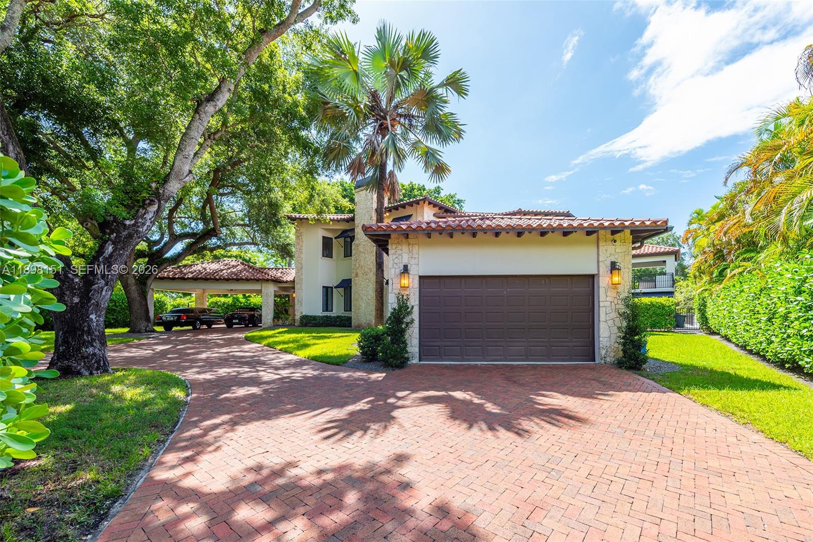 C GABLES RIVIERA SEC 12 - Residential