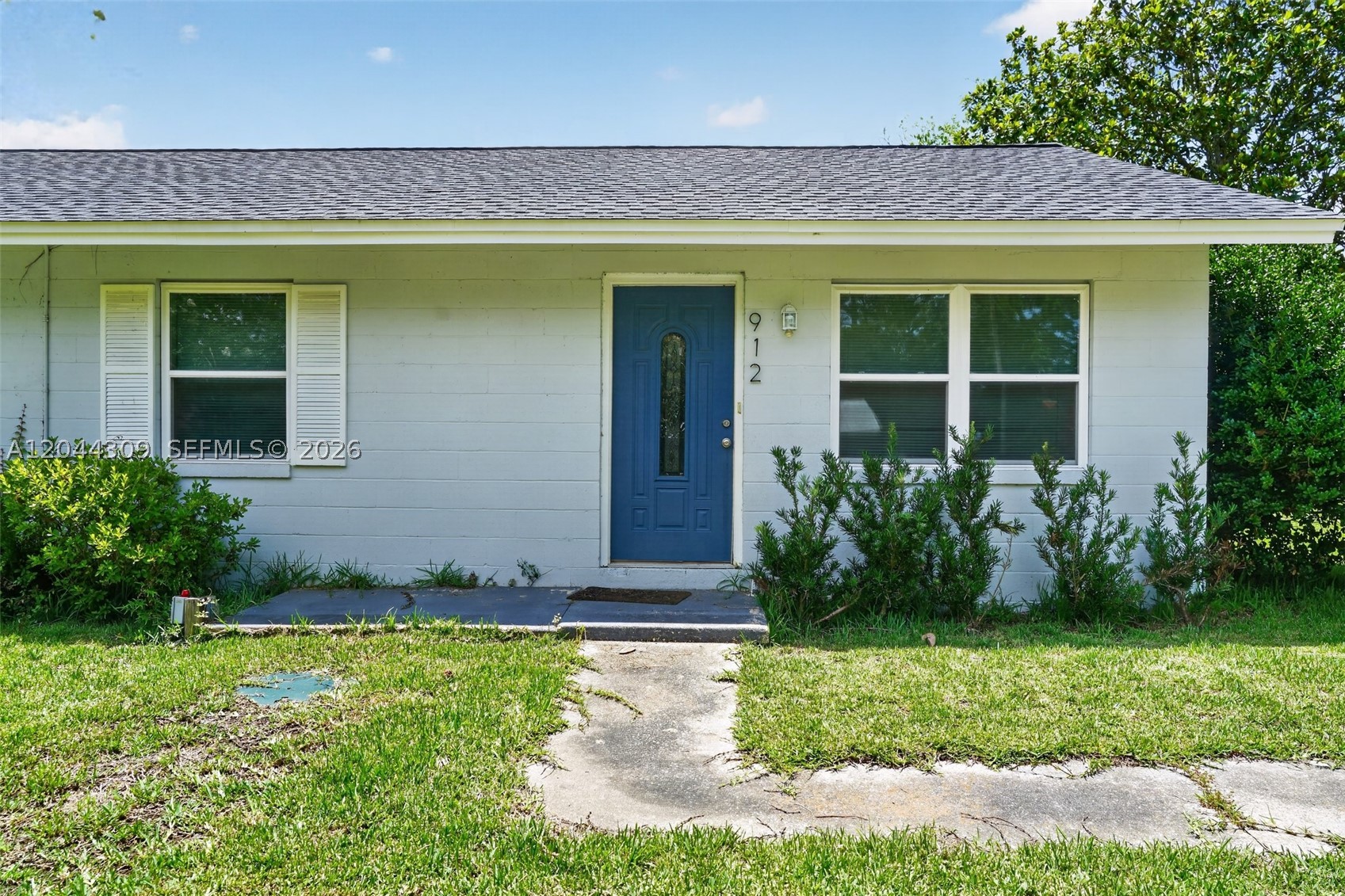 Welcome to 912 SW 3rd Street in the heart of Havana, Florida! This well-maintained single-family home offers 3 bedrooms, 1 bathroom, and approximately 860 square feet of comfortable living space. Situated on a spacious 0.28-acre lot, the property features a functional floor plan, laminate flooring, central heating and air conditioning, public water, septic system, and an electric water heater. The kitchen includes a refrigerator, range, and microwave, making it move-in ready. Outside, you'll find a large yard with plenty of room for gardening, entertaining, or future improvements, along with a convenient storage shed. With no HOA, you'll enjoy added flexibility and fewer restrictions. Conveniently located near schools, shopping, restaurants, parks, and major roadways, this home is an excellent opportunity for first-time homebuyers, investors, or anyone looking for affordable homeownership. Schedule your private showing today and discover all this charming property has to offer!