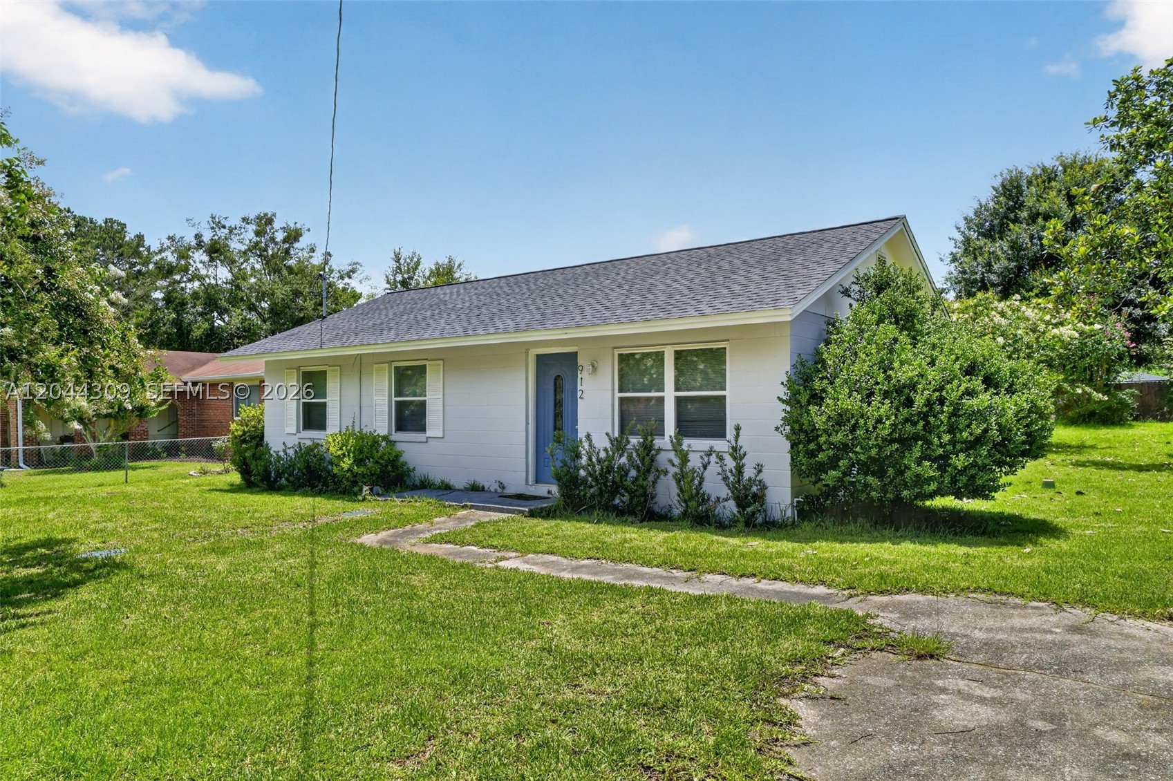 Pine Park - Residential
