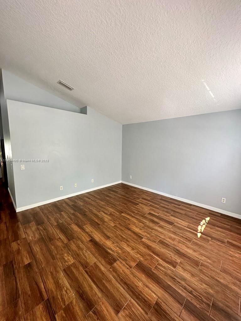 RIVER BEND PHASE 1A - Residential