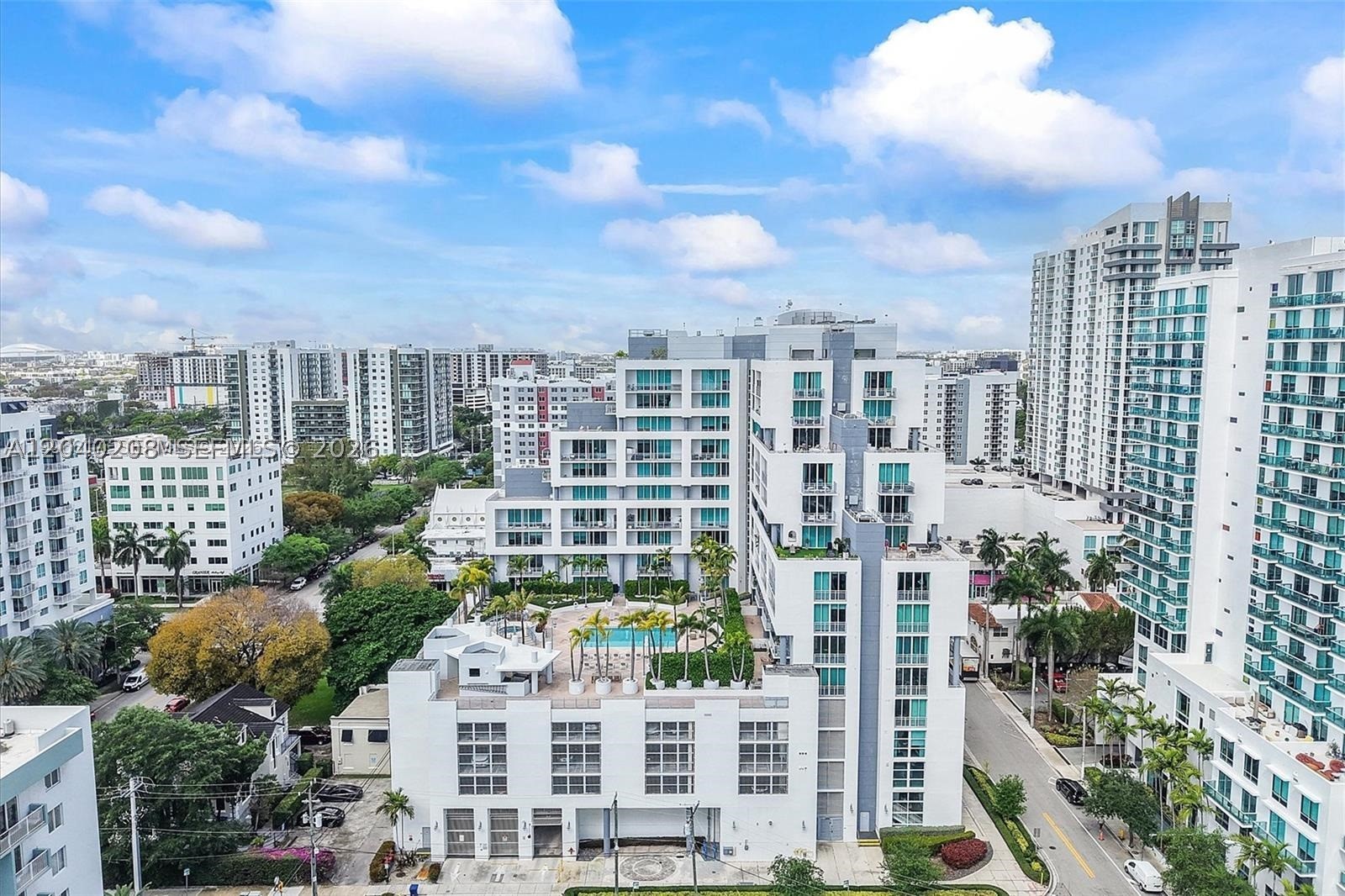 CITY 24 CONDO - Residential