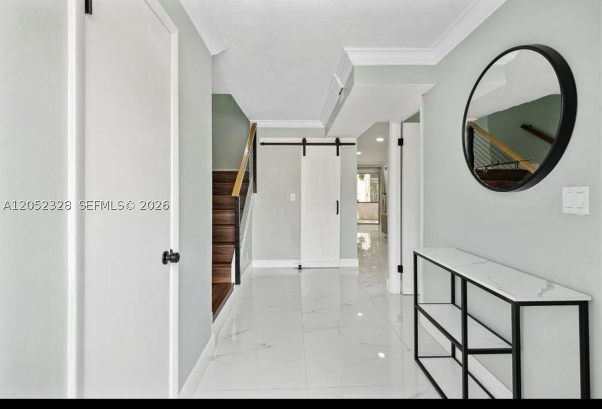 BLUE LAKE TOWNHOUSES COND - Residential
