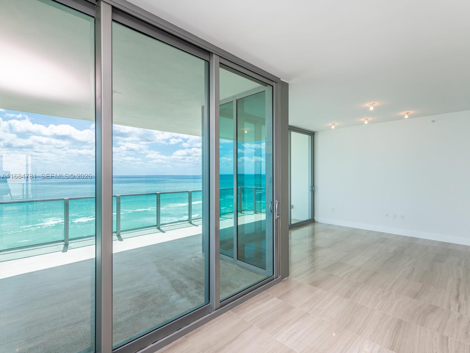 L'ATELIER CONDO - Residential