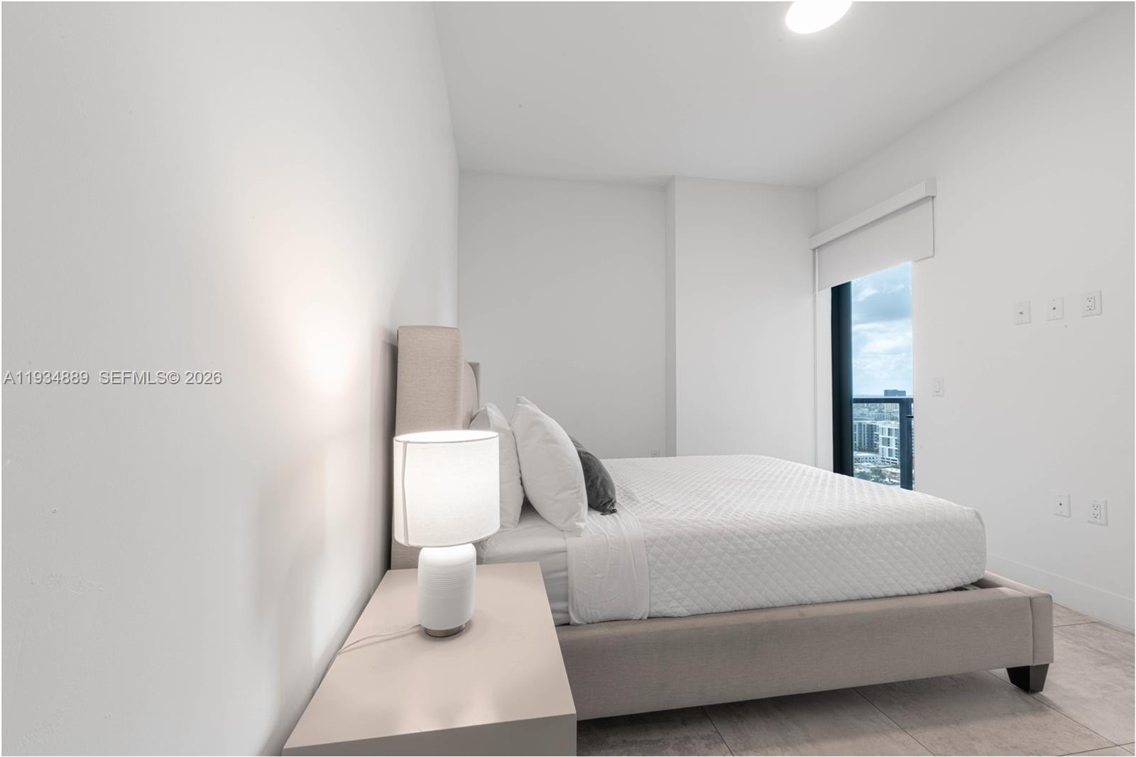 SMART BRICKELL - Residential