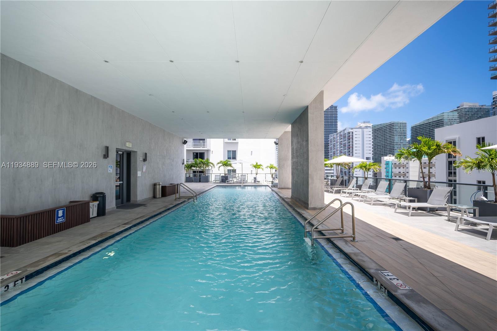 SMART BRICKELL - Residential