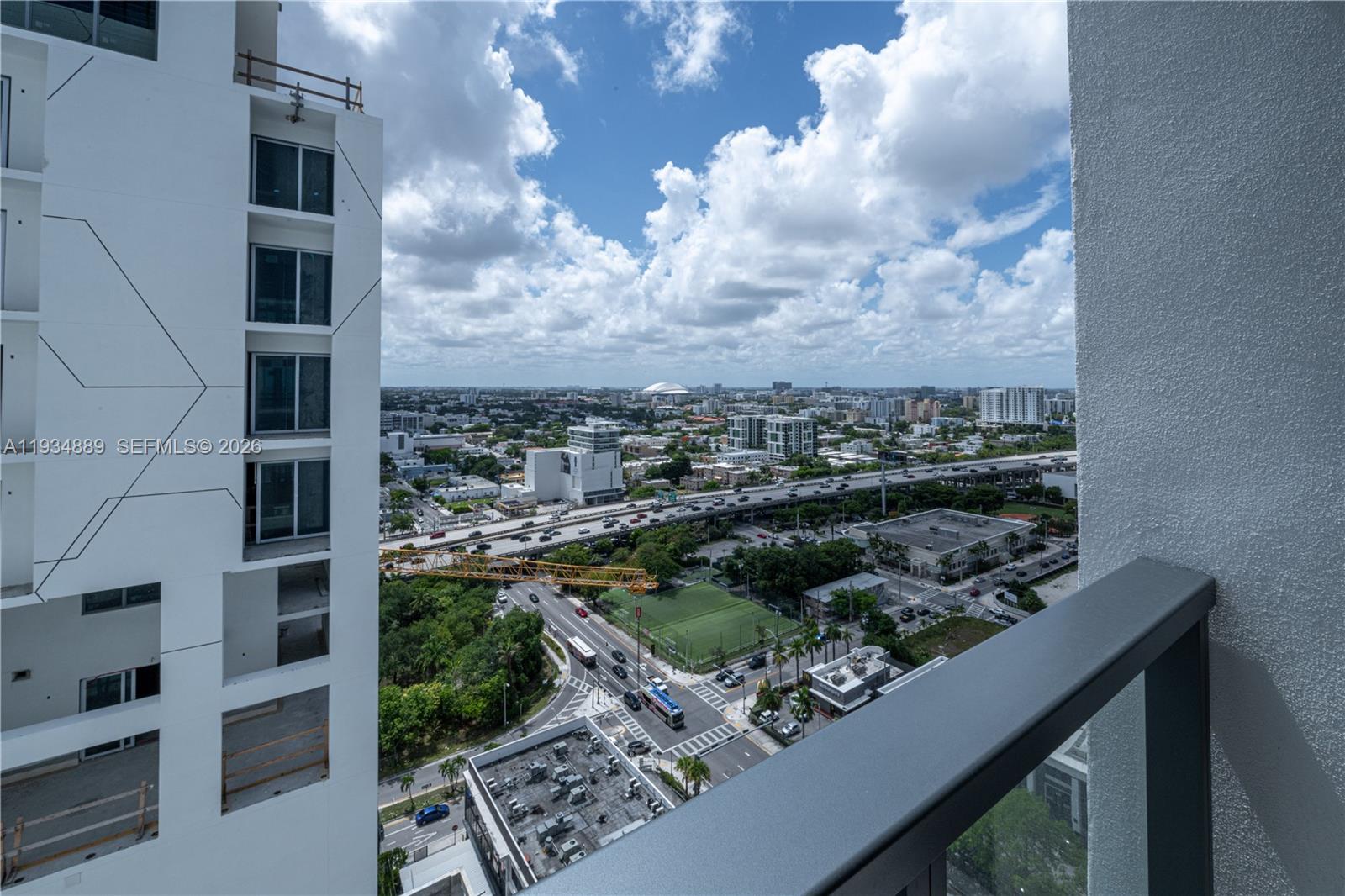 SMART BRICKELL - Residential
