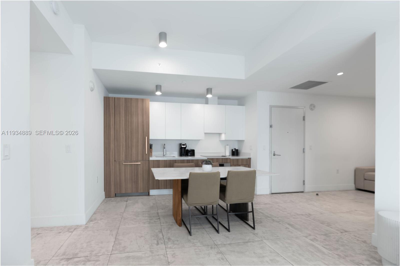 SMART BRICKELL - Residential