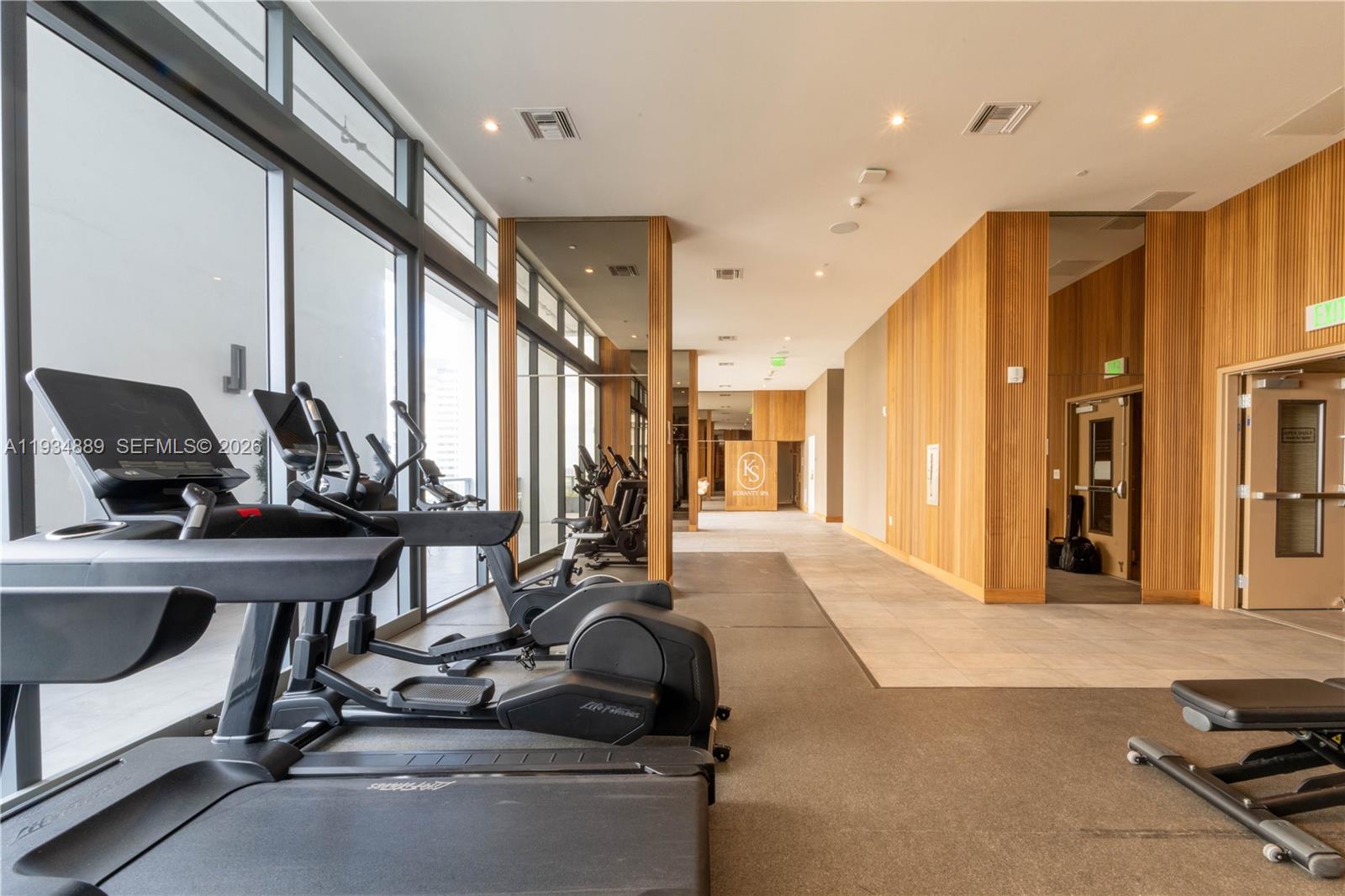 SMART BRICKELL - Residential