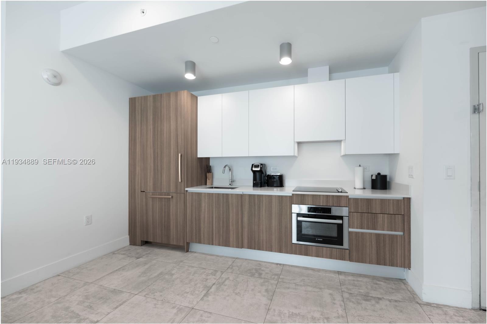 SMART BRICKELL - Residential
