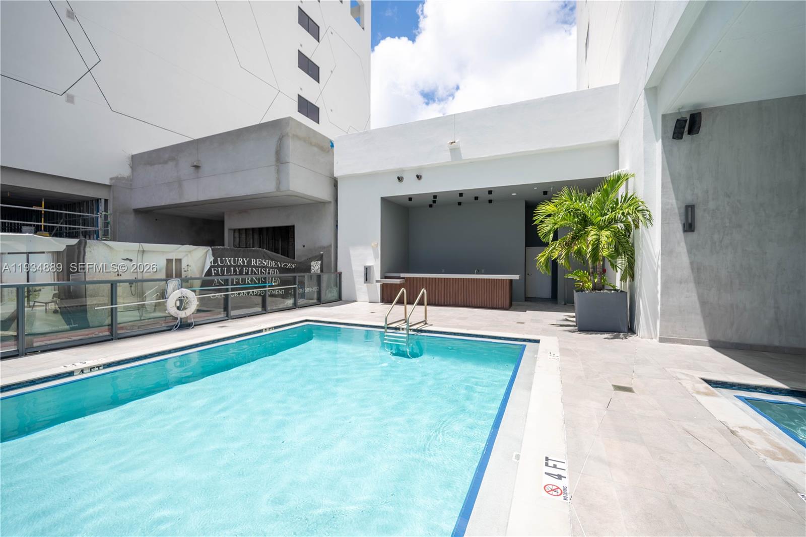 SMART BRICKELL - Residential