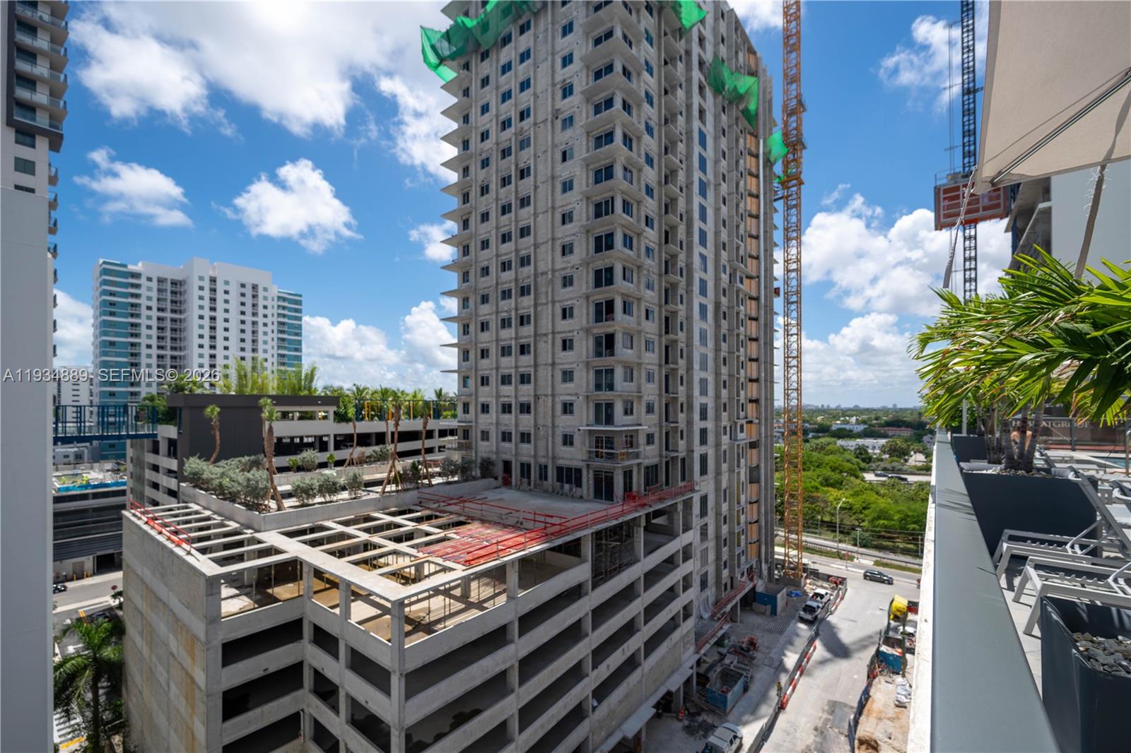 SMART BRICKELL - Residential