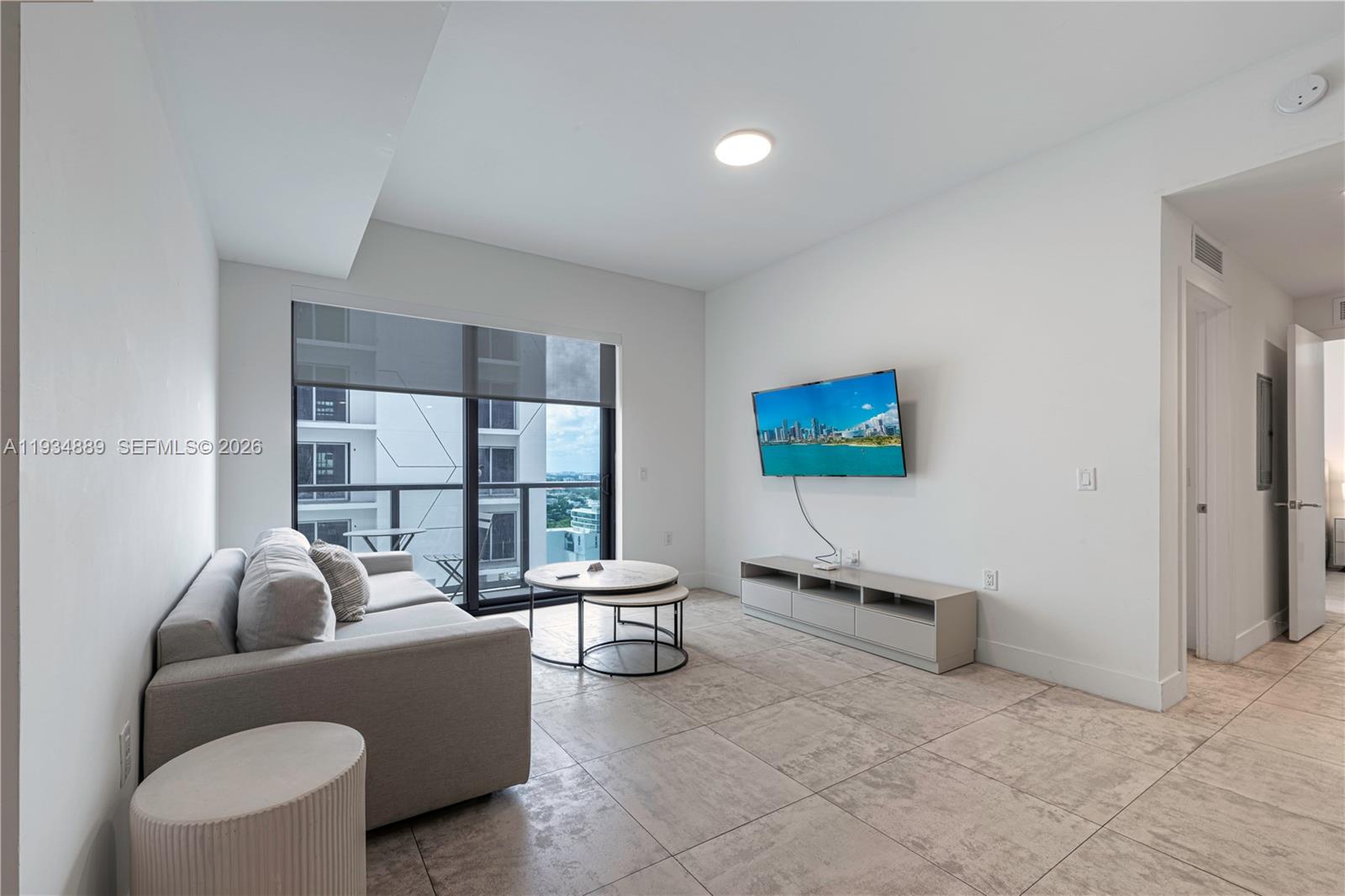 SMART BRICKELL - Residential
