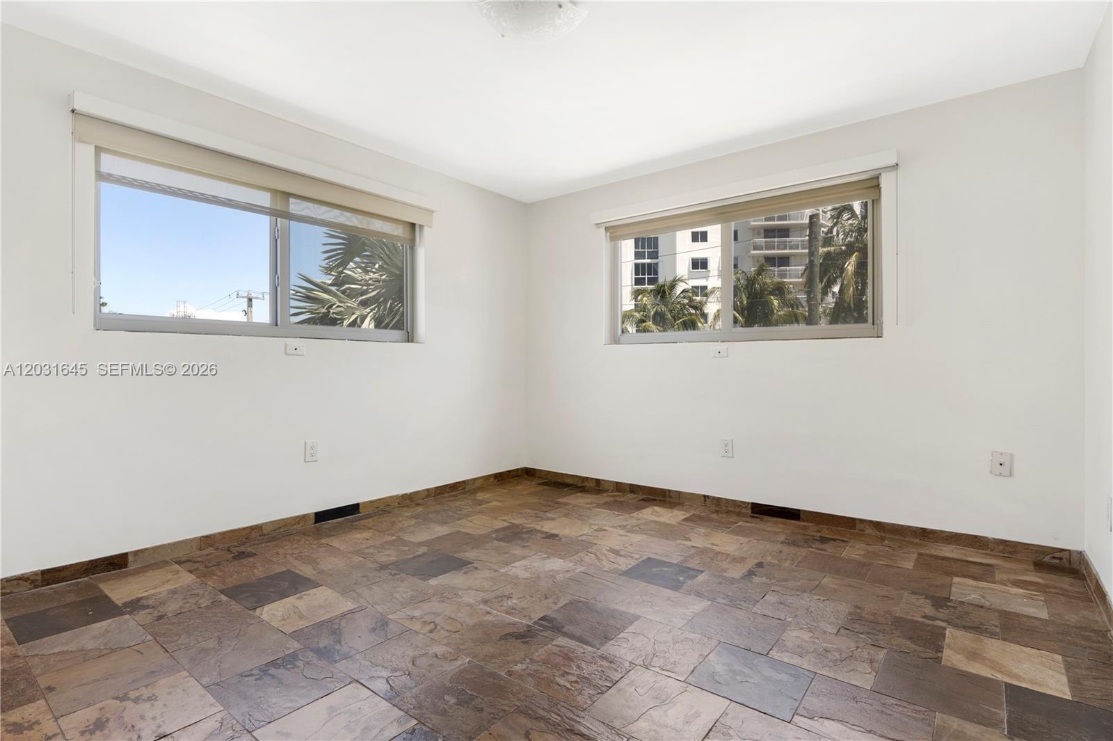 ARCADIA CONDO - Residential Lease