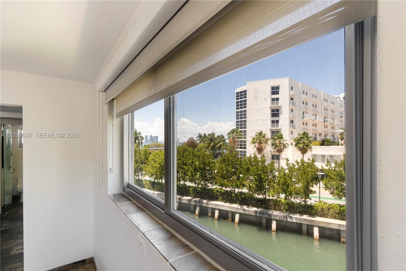 ARCADIA CONDO - Residential Lease