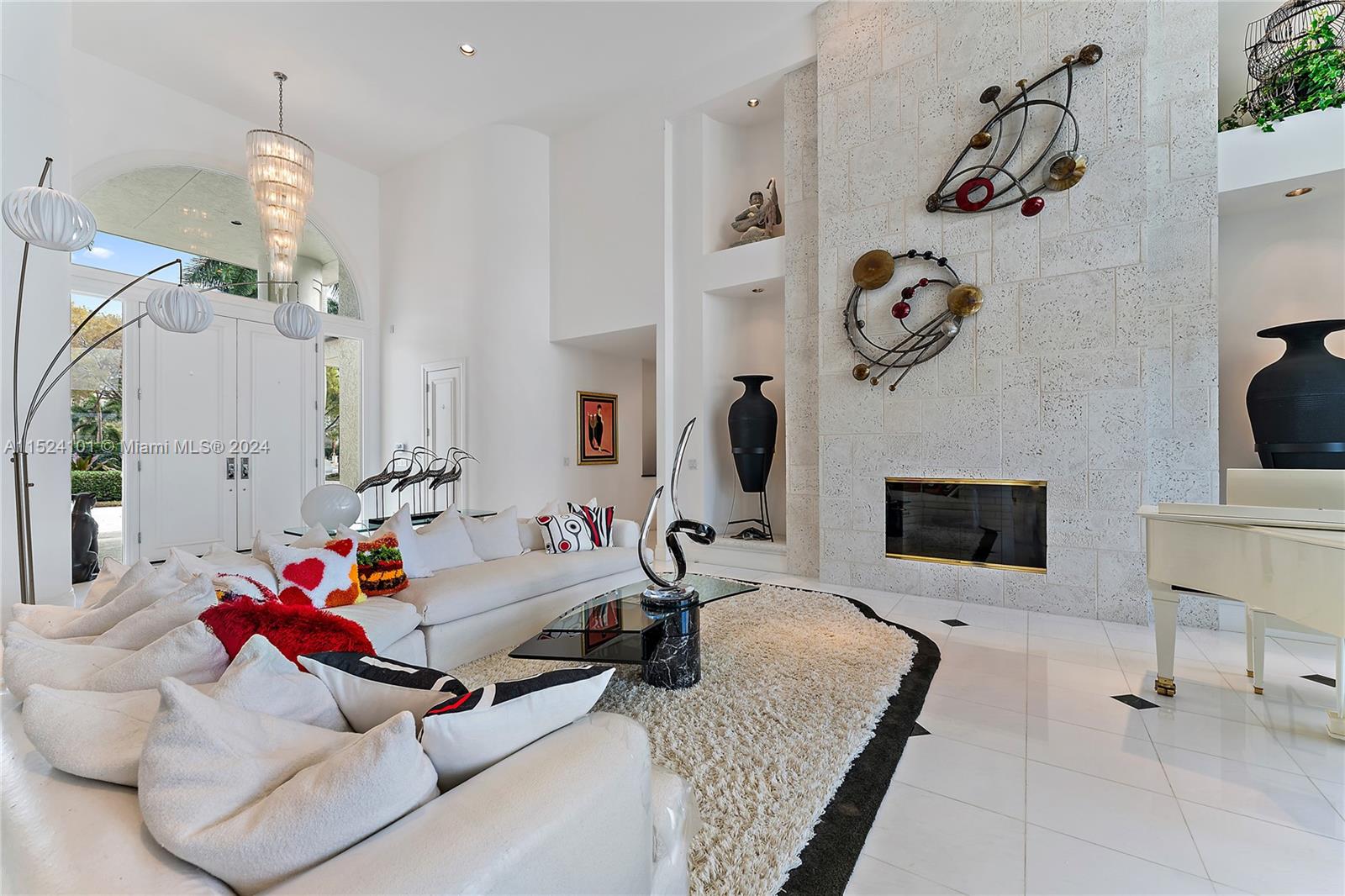 ADMIRALS COVE PAR C - Residential
