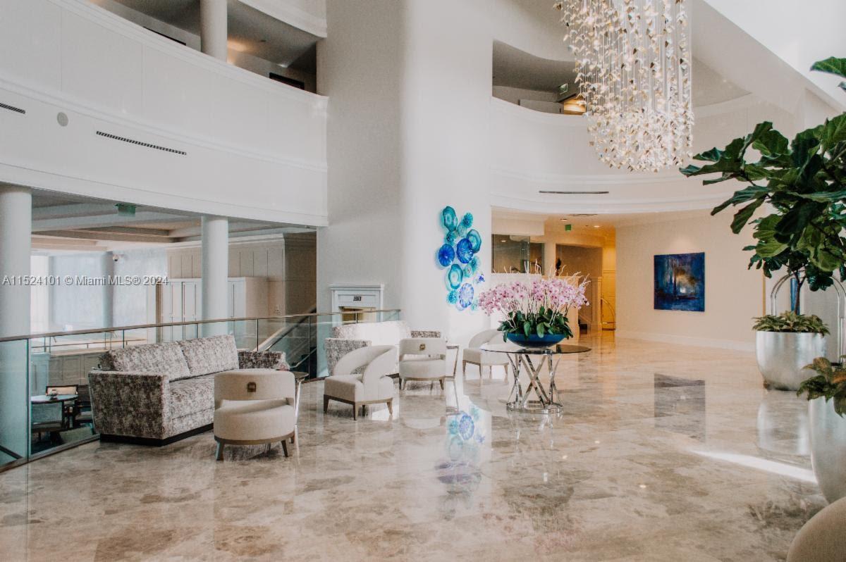 ADMIRALS COVE PAR C - Residential