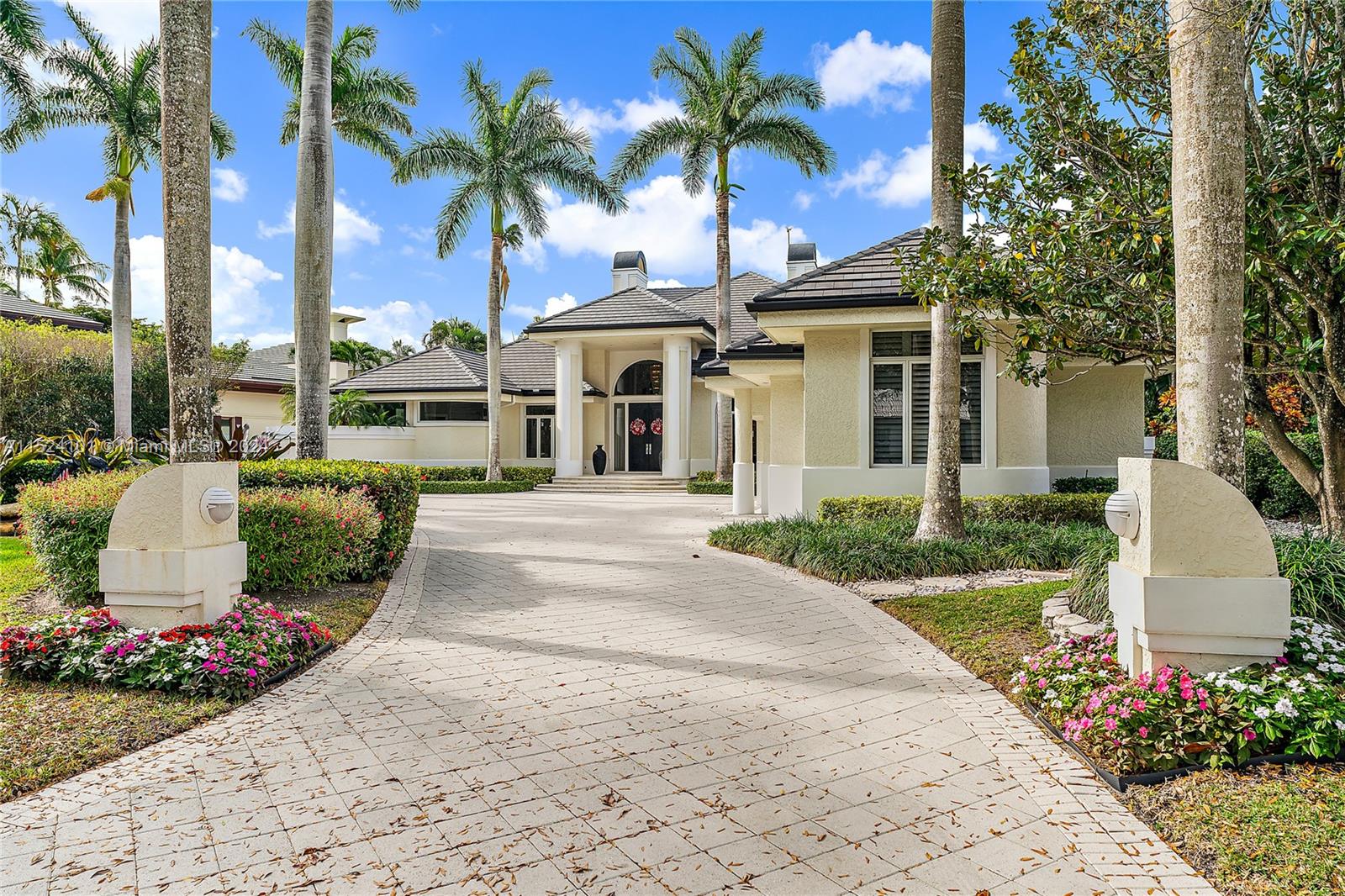 ADMIRALS COVE PAR C - Residential