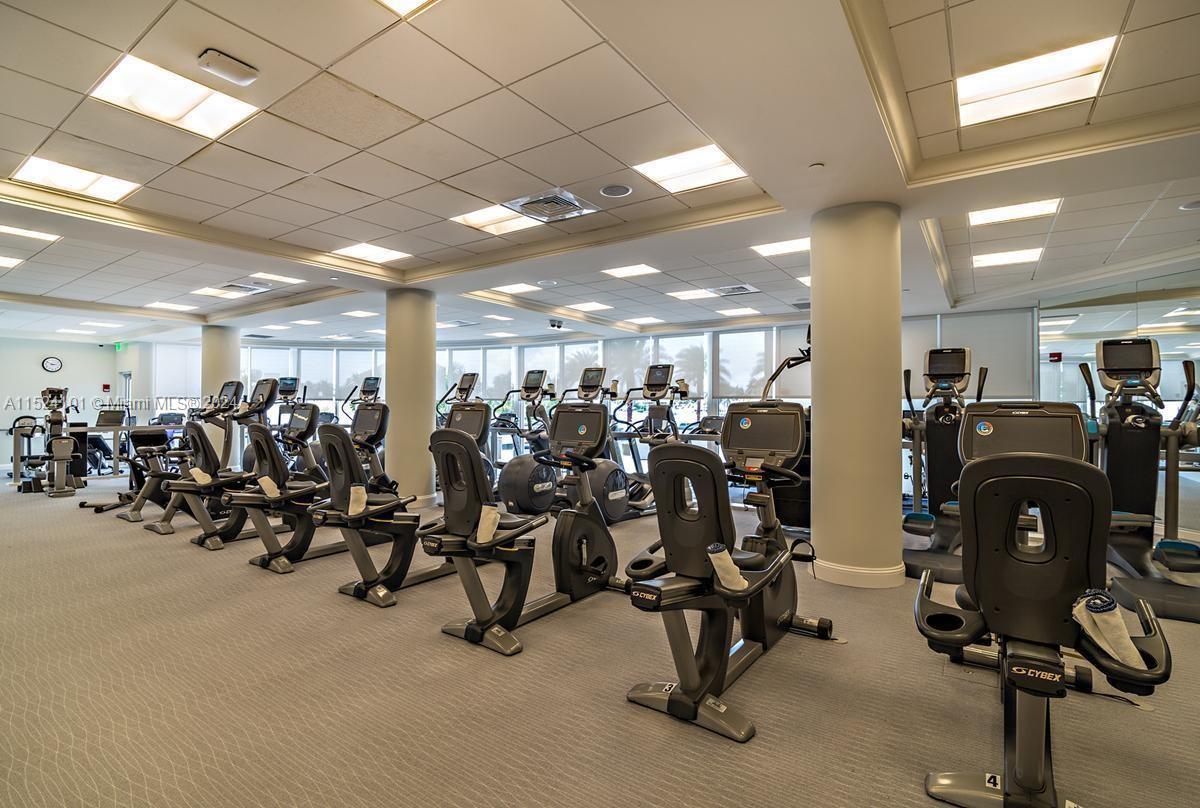 ADMIRALS COVE PAR C - Residential