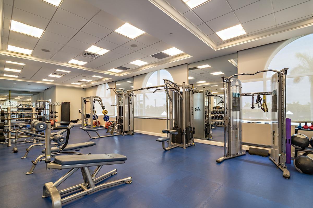ADMIRALS COVE PAR C - Residential