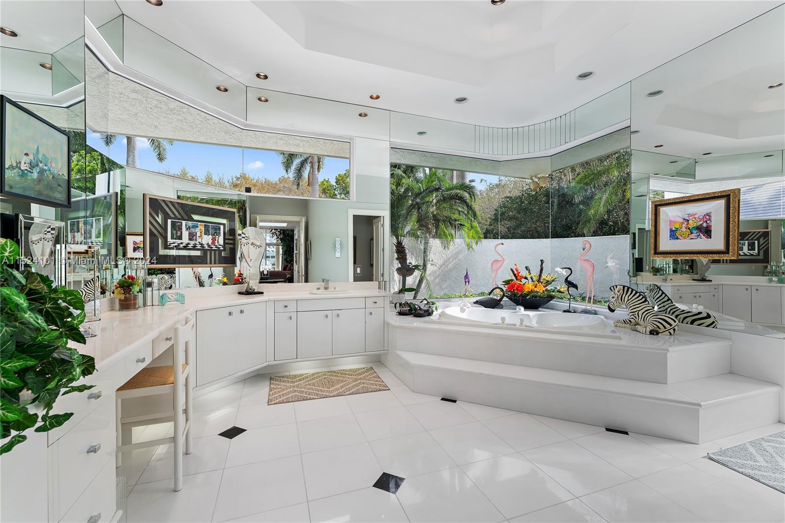 ADMIRALS COVE PAR C - Residential