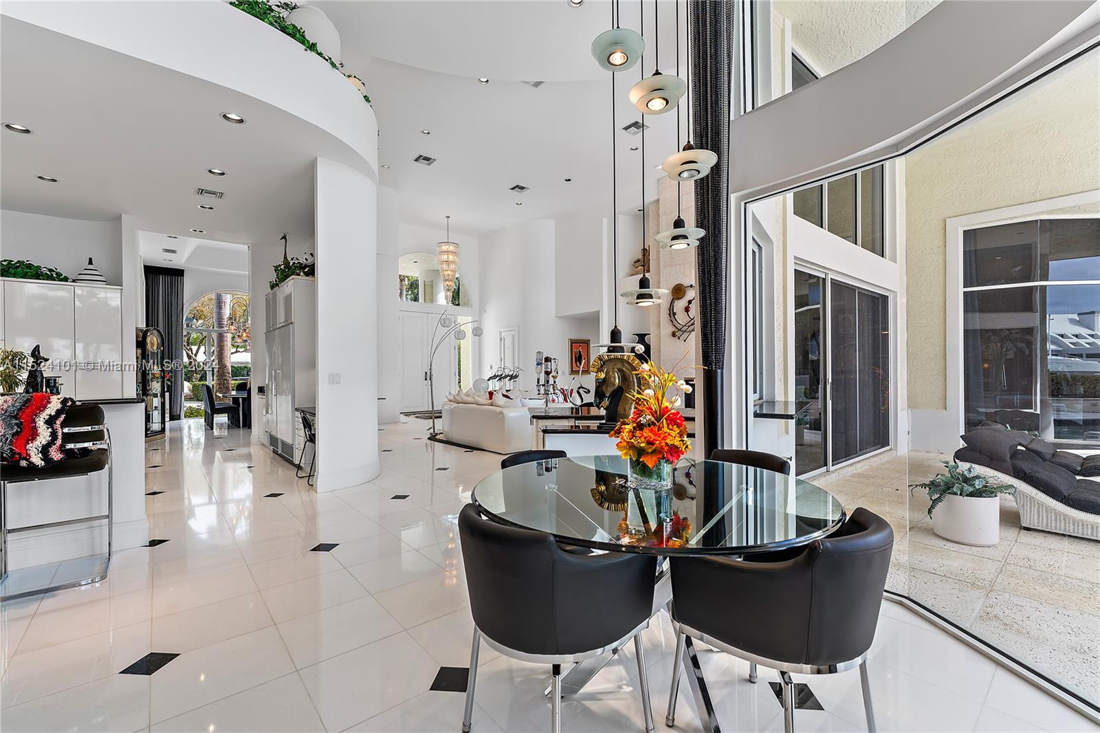 ADMIRALS COVE PAR C - Residential