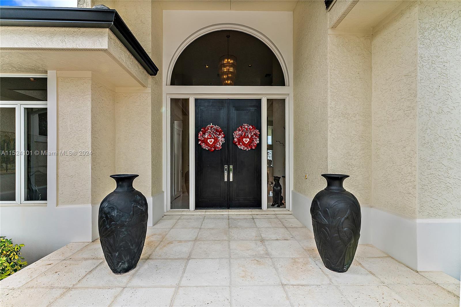 ADMIRALS COVE PAR C - Residential