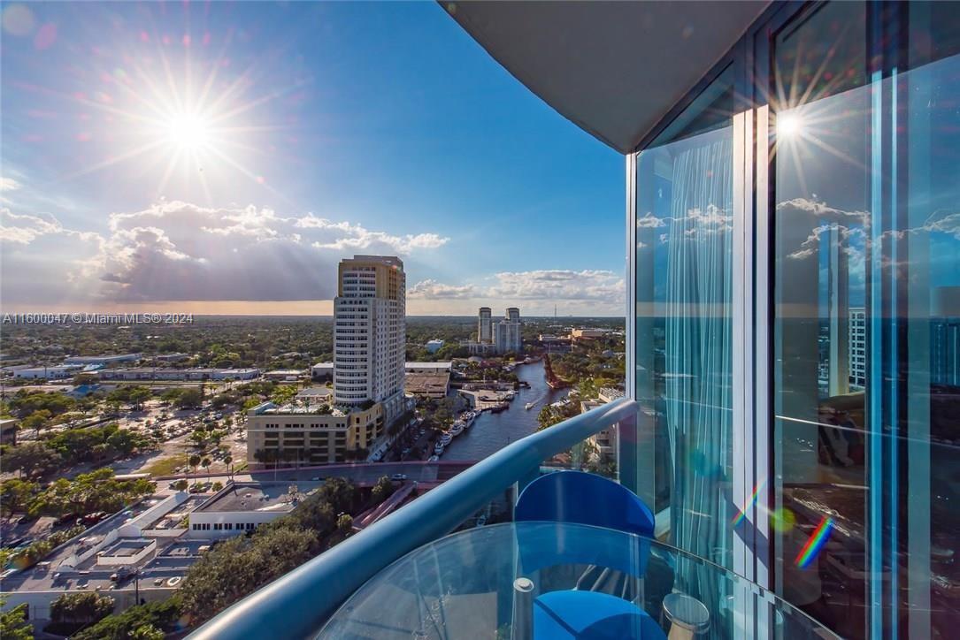 LAS OLAS RIVER HOUSE COND - Residential Lease
