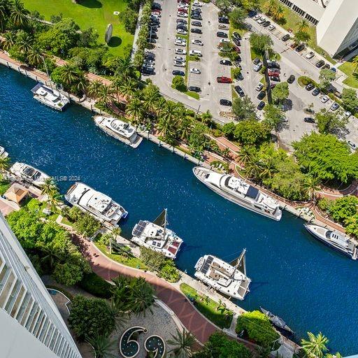 LAS OLAS RIVER HOUSE COND - Residential Lease