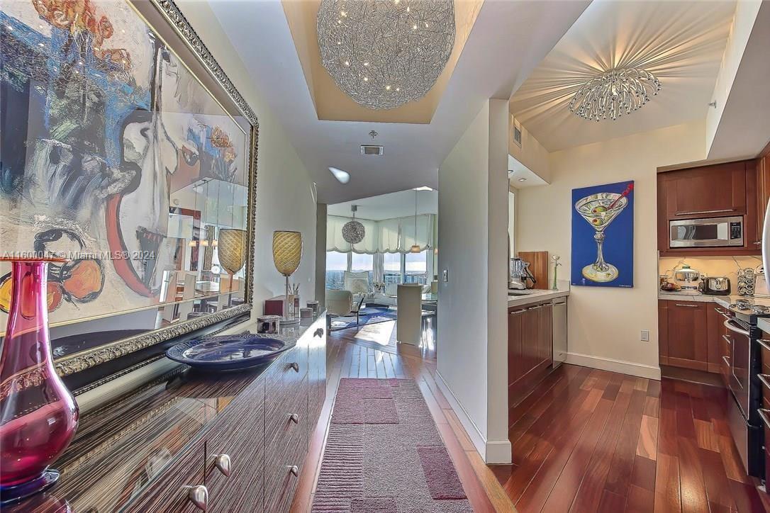 LAS OLAS RIVER HOUSE COND - Residential Lease