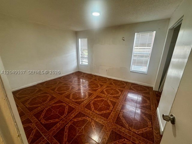 BROOKFIELD SQUARE CONDO - Residential Lease