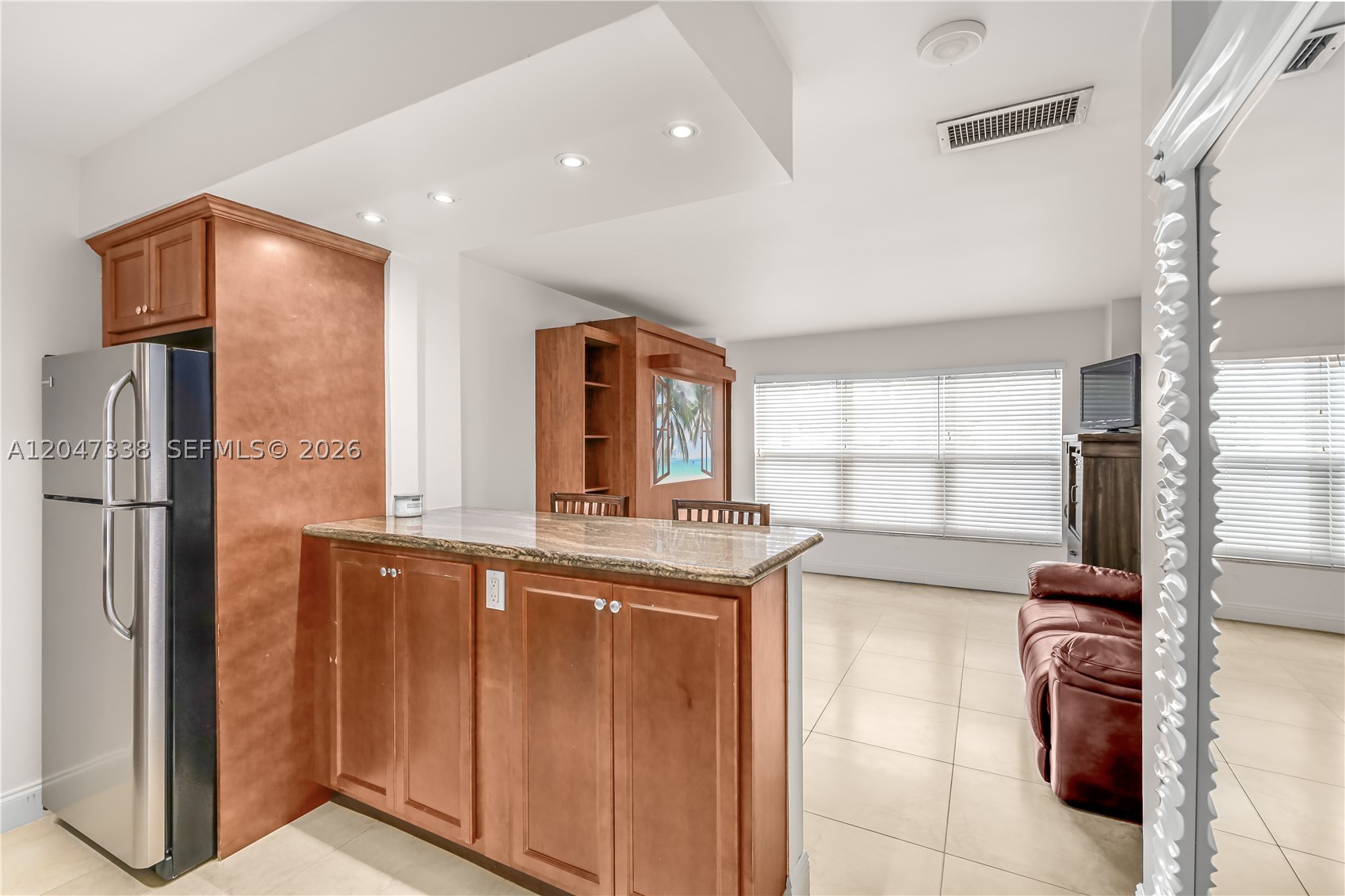 PARLIAMENT HOUSE CONDO - Residential
