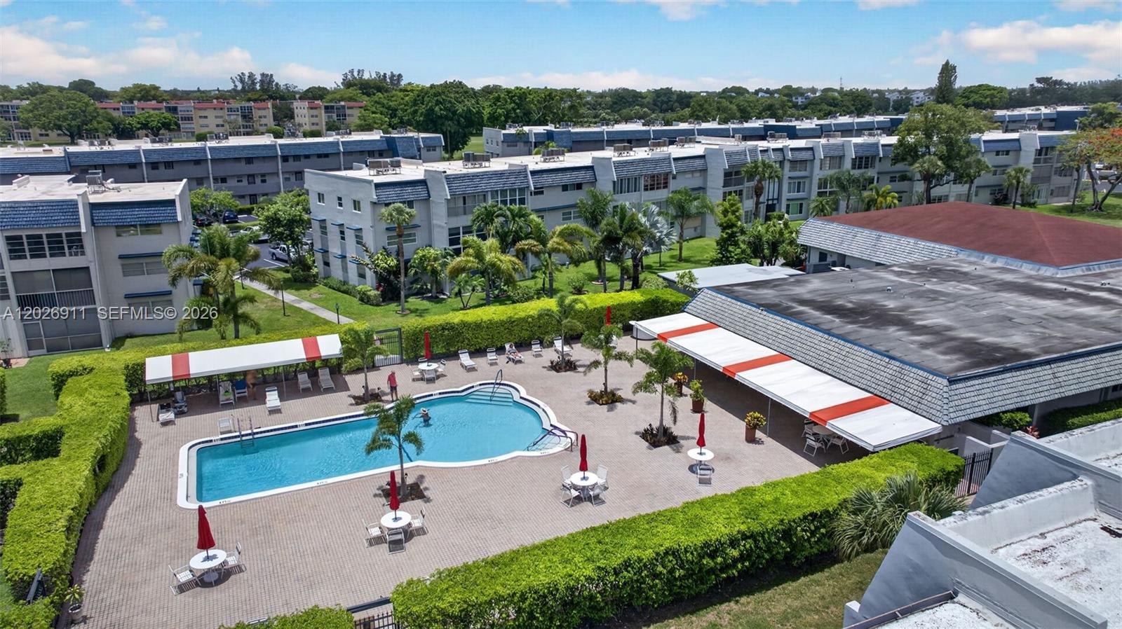 Oriole Golf & Tennis Club - Residential Lease