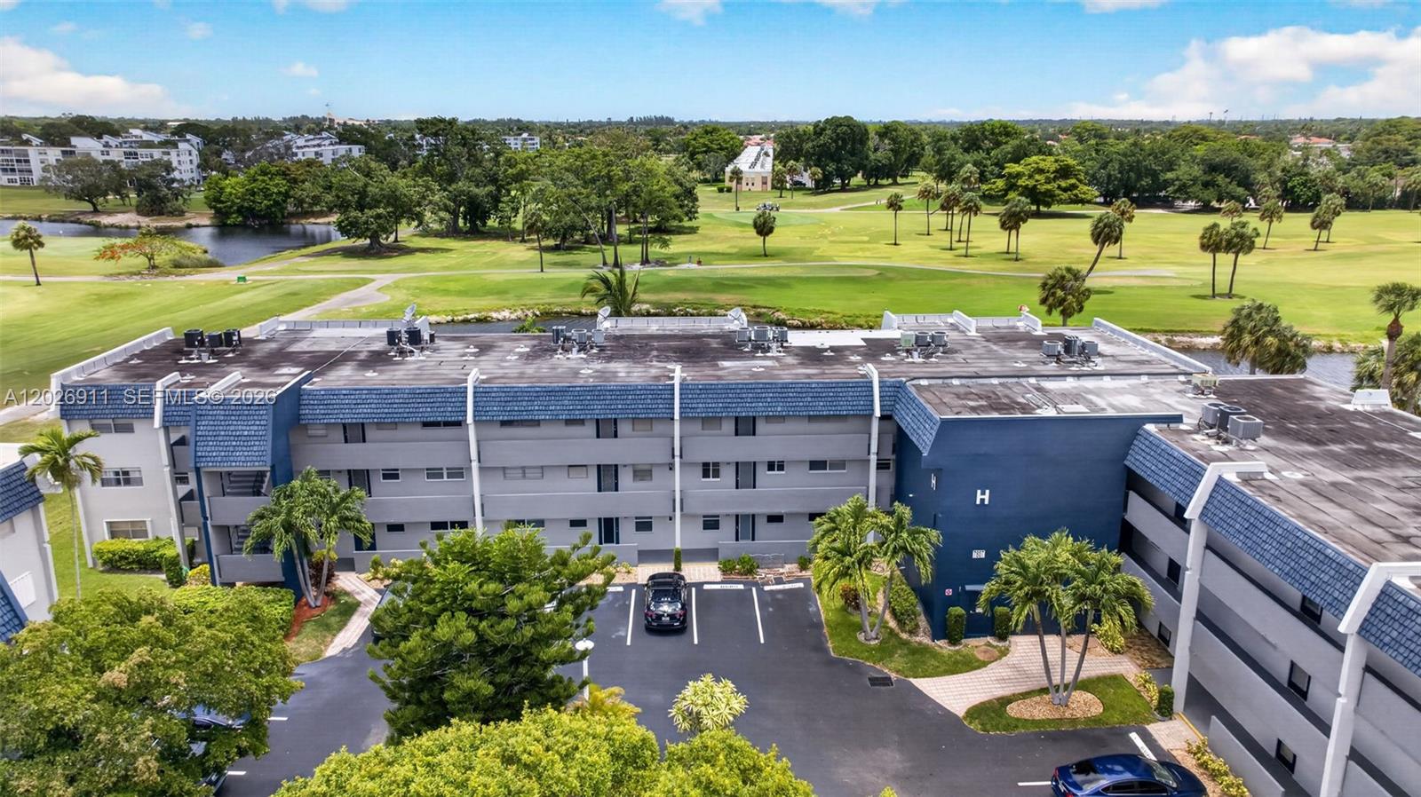 Oriole Golf & Tennis Club - Residential Lease