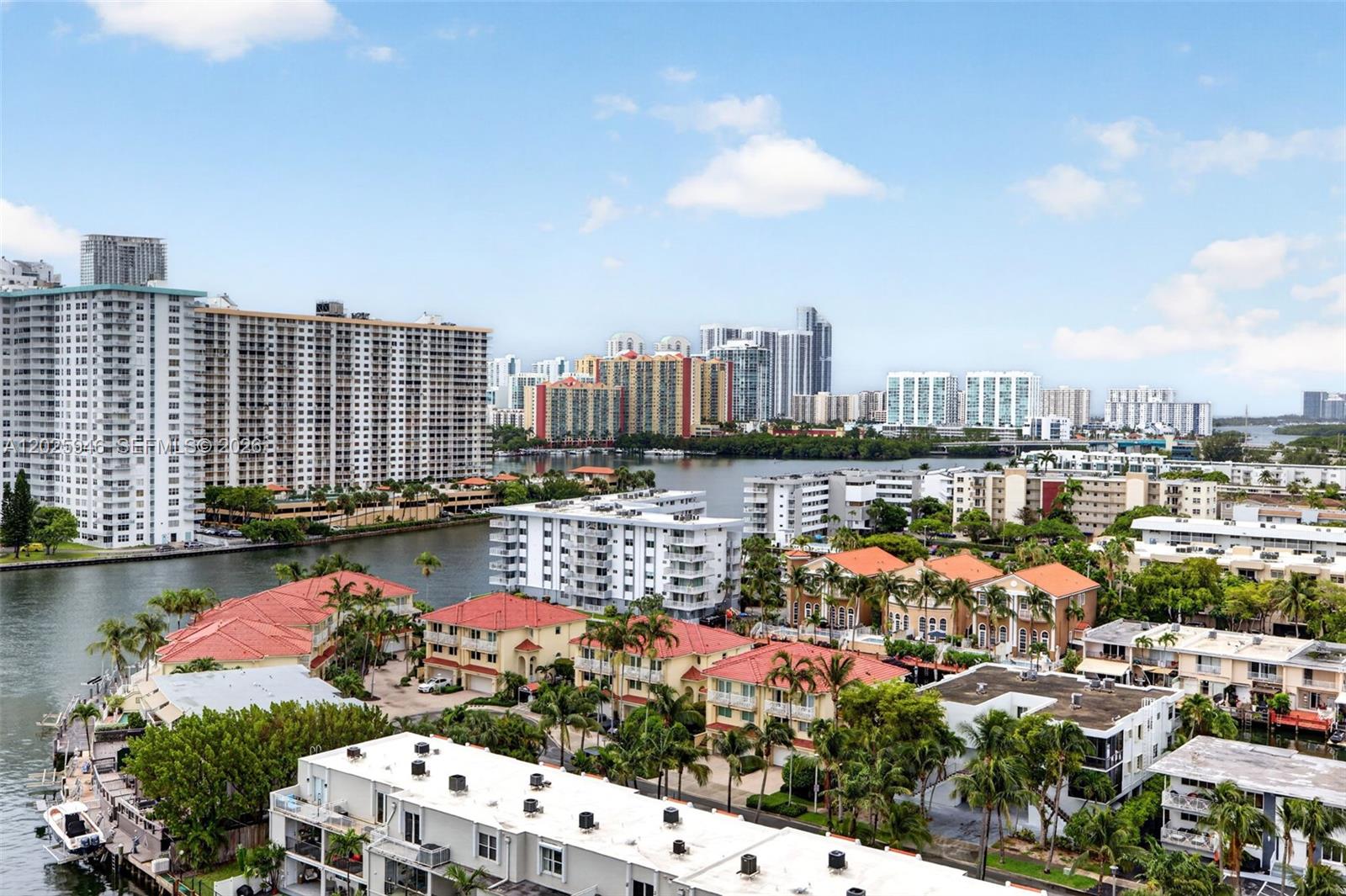 2600 ISL BLVD WILLIAMS IS - Residential