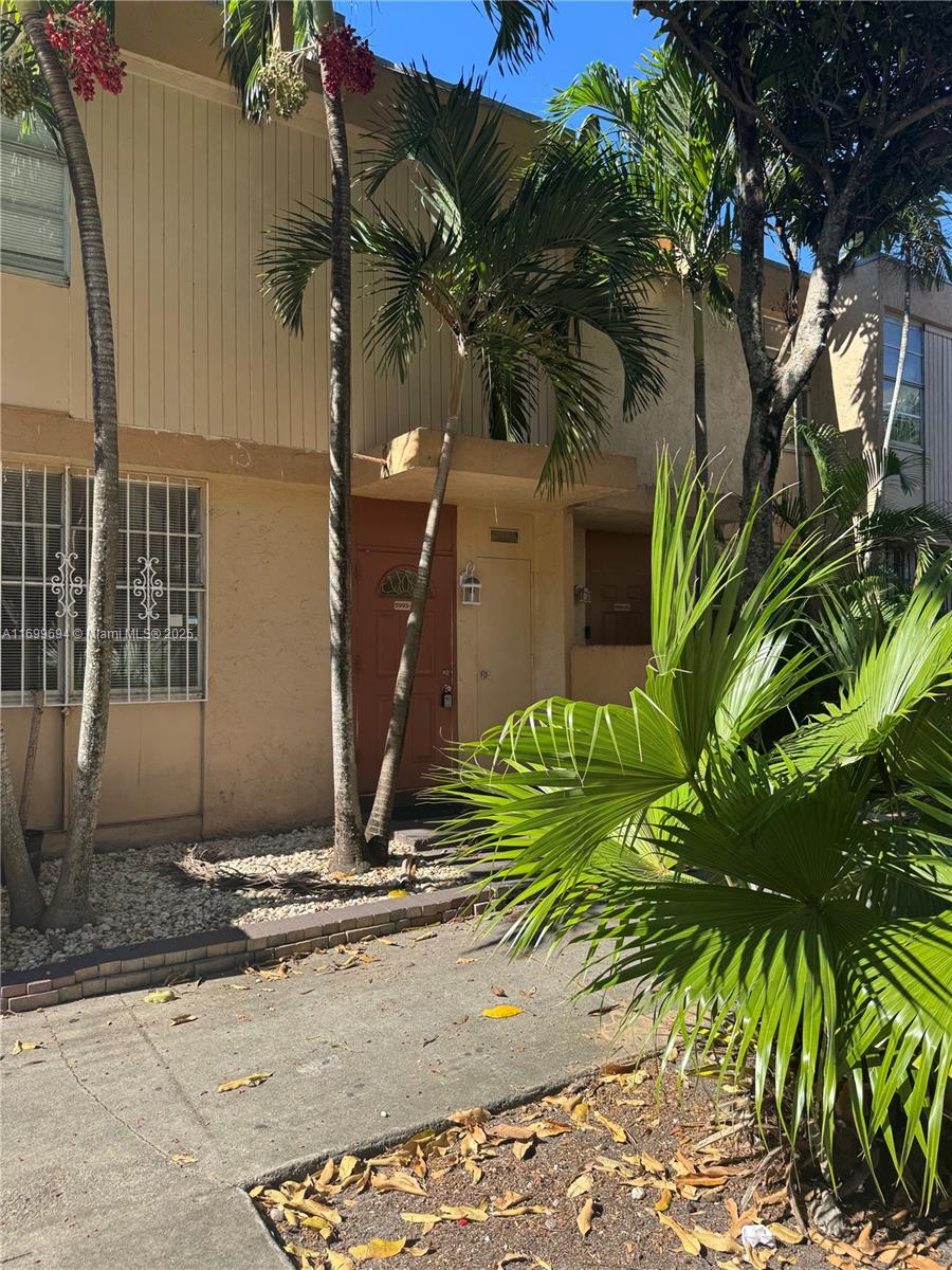 LEE PARK CONDO - Residential Lease