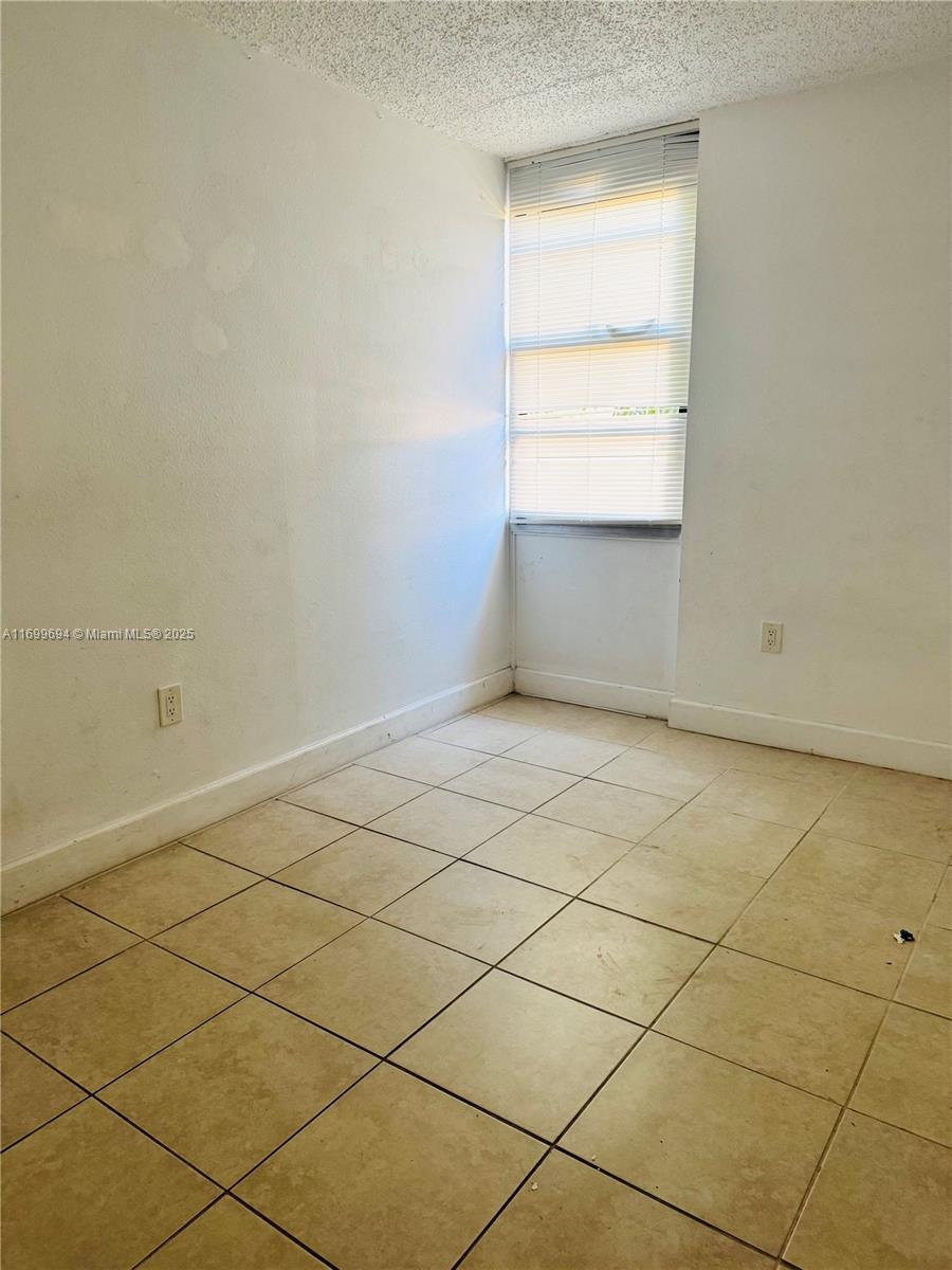 LEE PARK CONDO - Residential Lease
