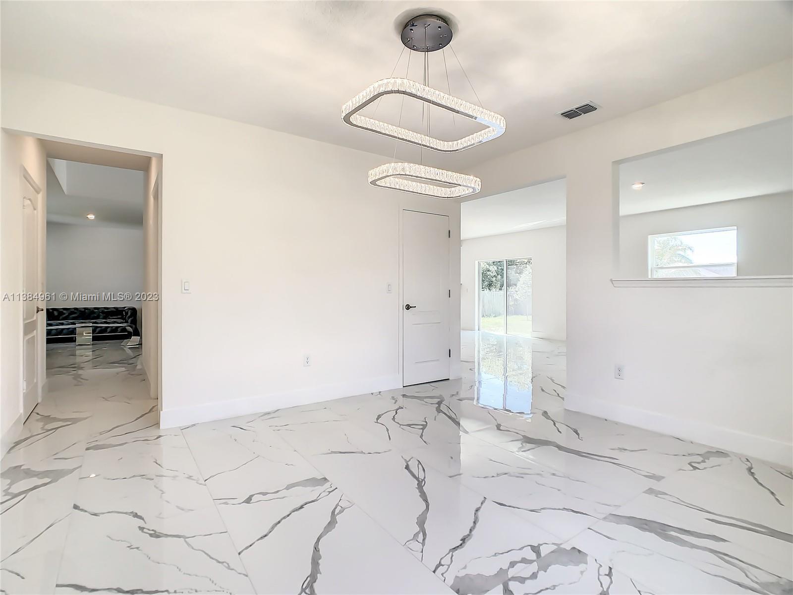 PORT ST LUCIE SECTION 30 - Residential