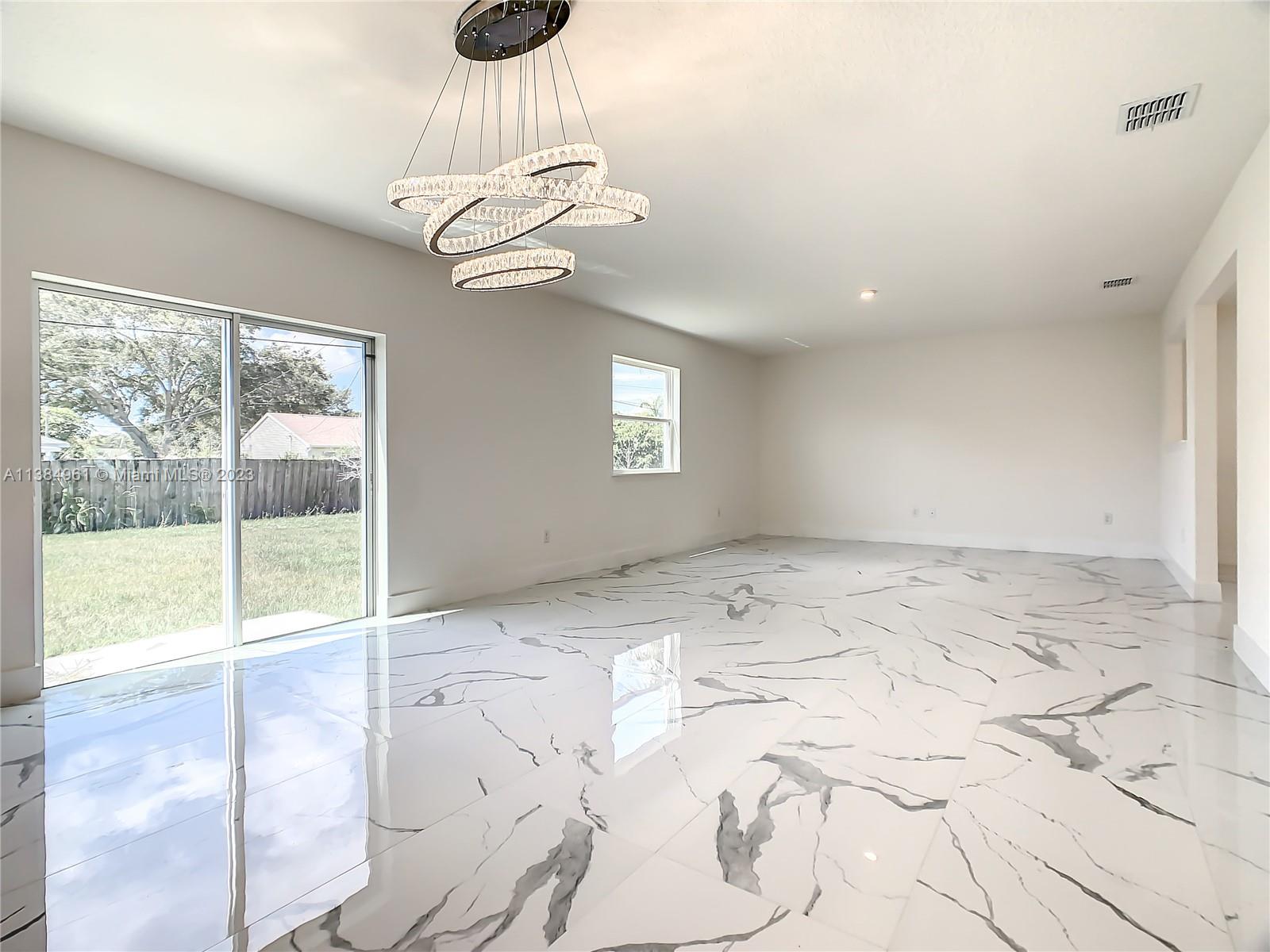 PORT ST LUCIE SECTION 30 - Residential