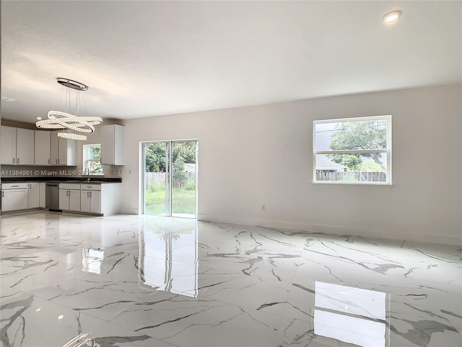 PORT ST LUCIE SECTION 30 - Residential