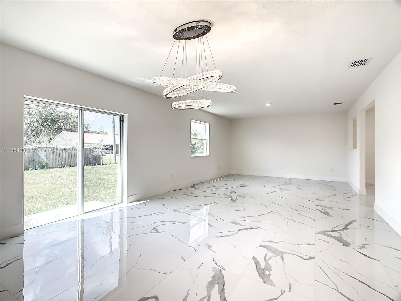 PORT ST LUCIE SECTION 30 - Residential