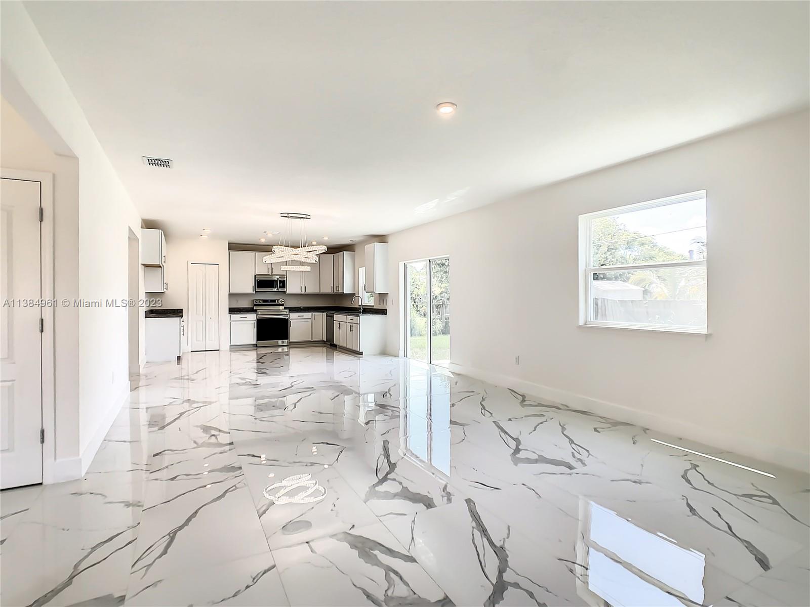 PORT ST LUCIE SECTION 30 - Residential