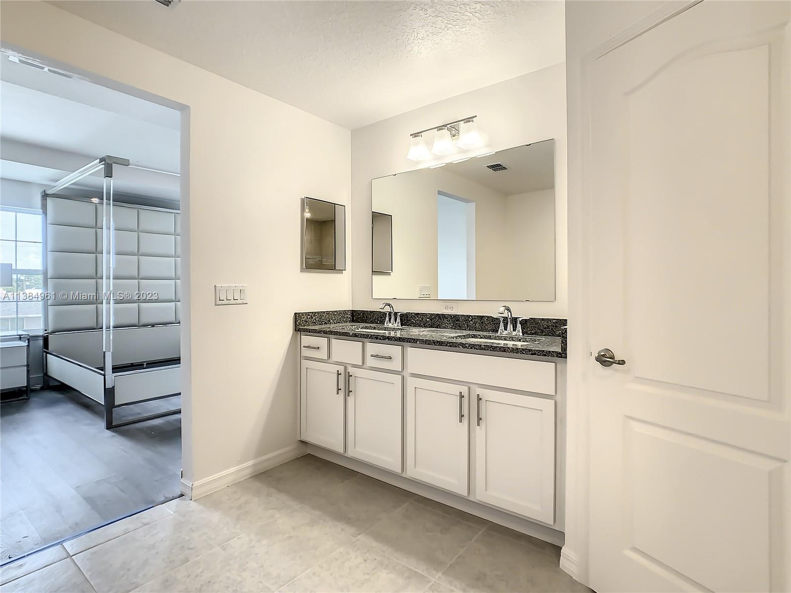 PORT ST LUCIE SECTION 30 - Residential