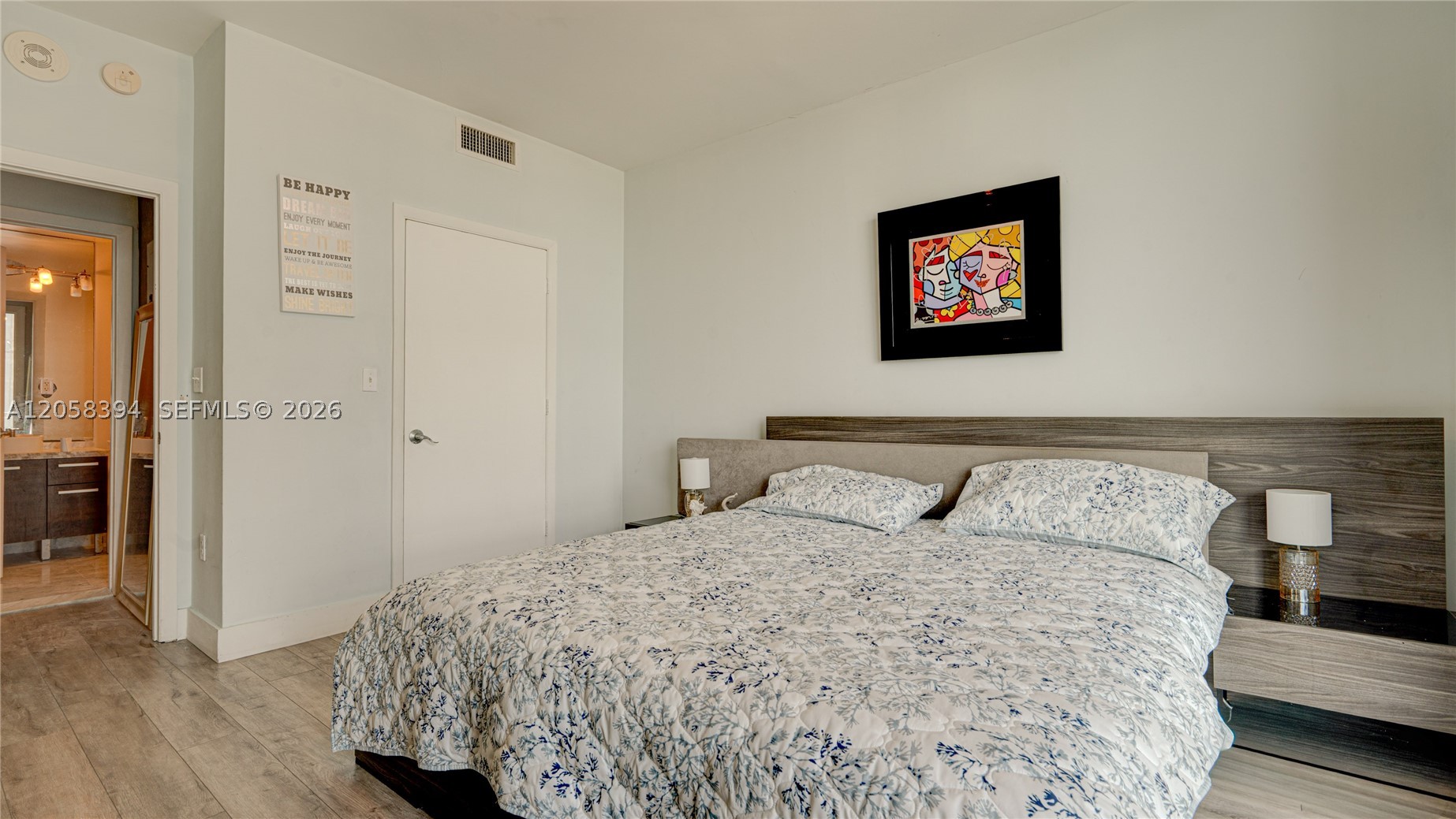 VIZCAYNE NORTH CONDO - Residential