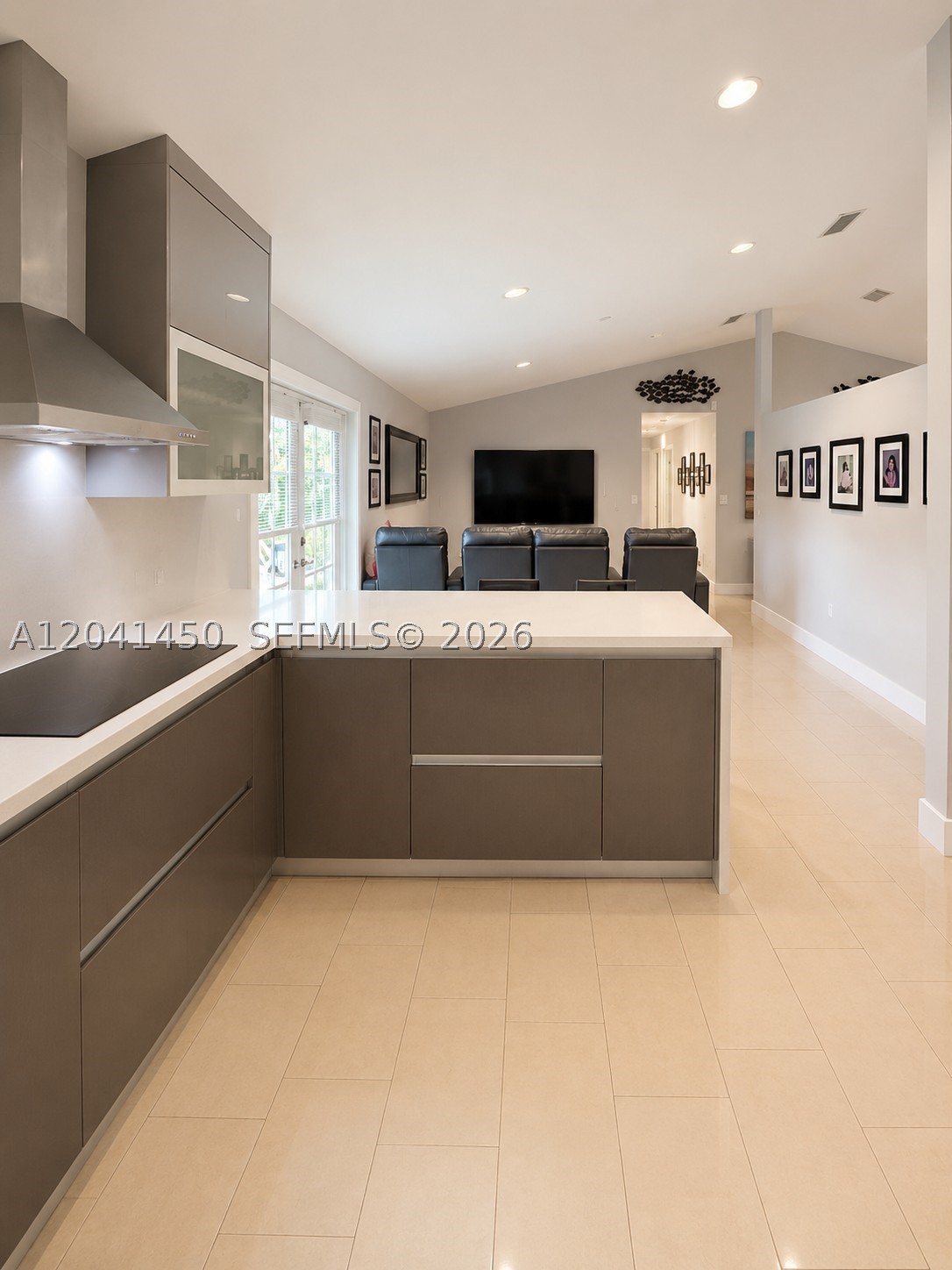 REDAVO ESTATES - Residential