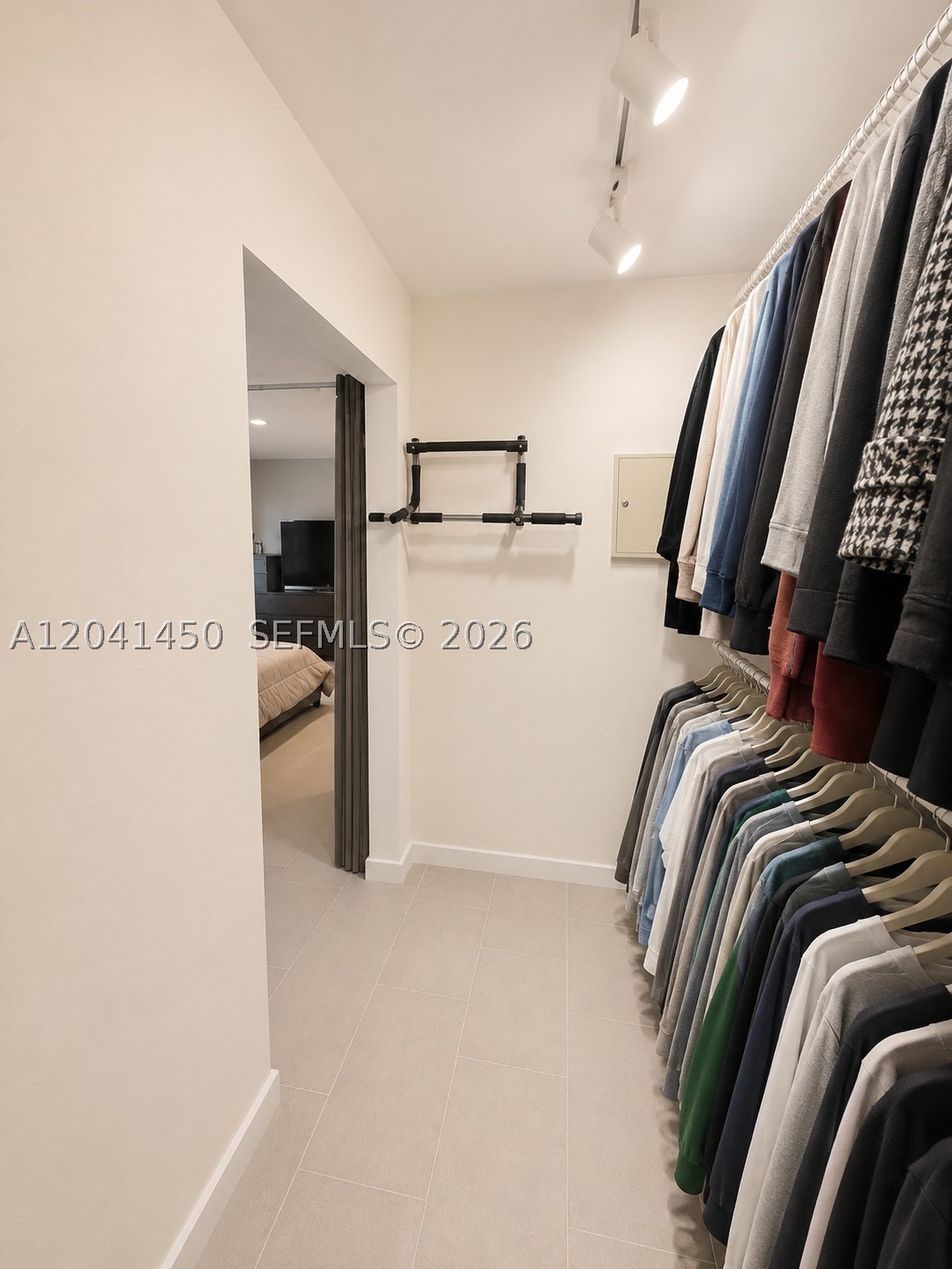 REDAVO ESTATES - Residential