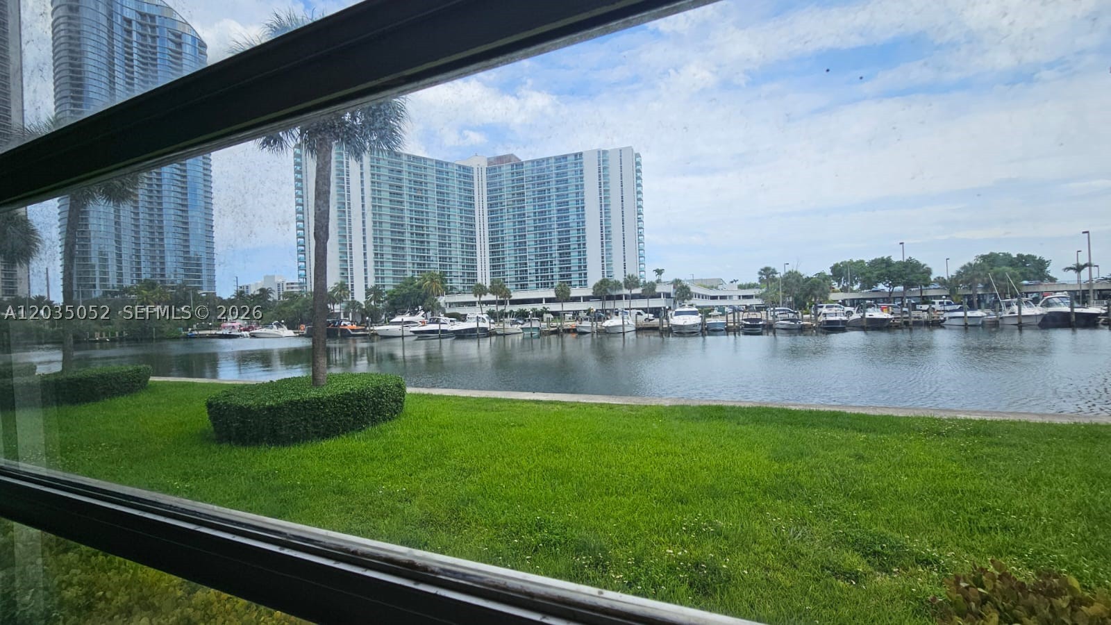 KINGS POINT IMPERIAL COND - Residential Lease