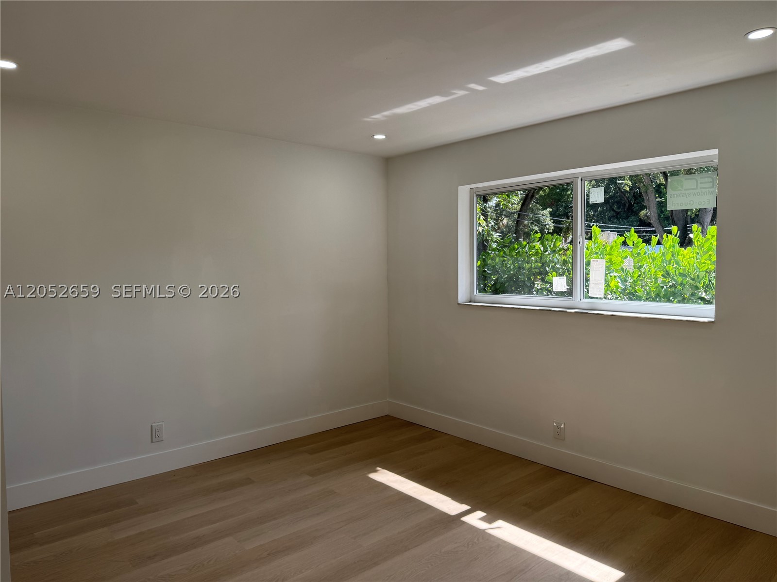WOODLAWN - Residential Lease