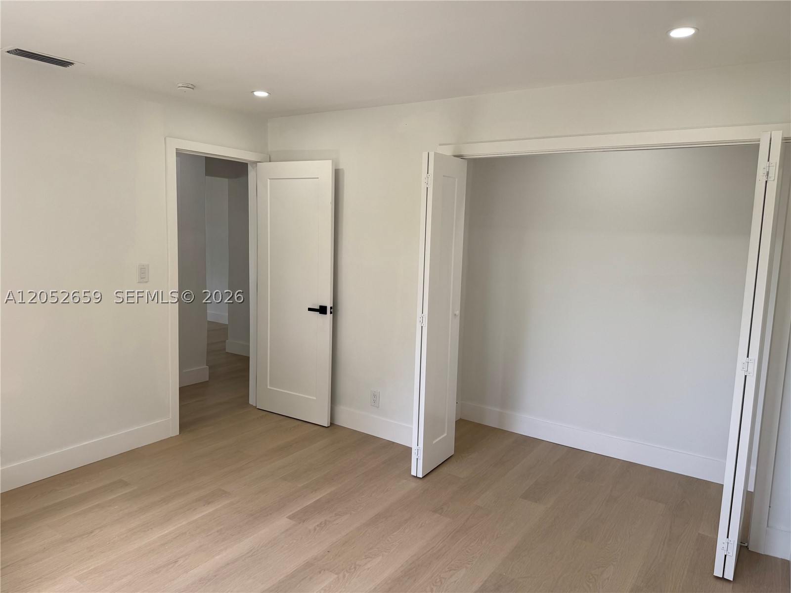 WOODLAWN - Residential Lease